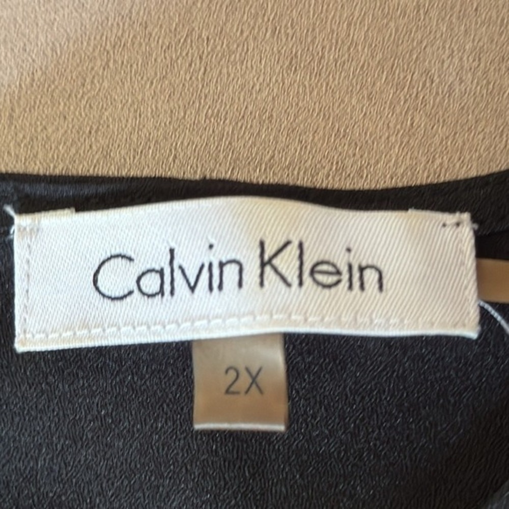 Calvin Klein. Cap sleeve  tunic top. 2XL. Black/White/Grey stripes. - Picture 6 of 9